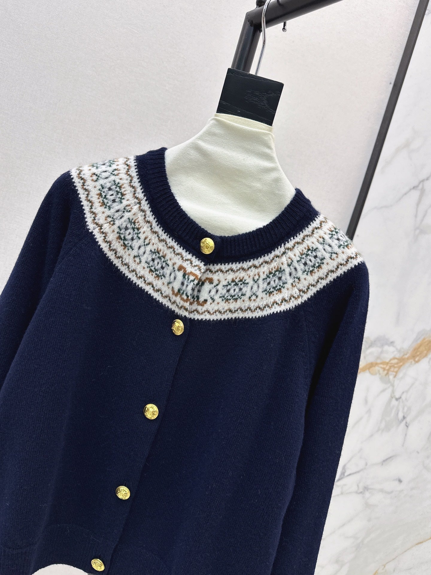 25 New retro Fel Island patterned cashmere cardigan