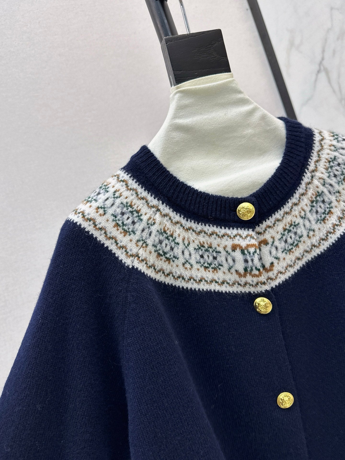 25 New retro Fel Island patterned cashmere cardigan