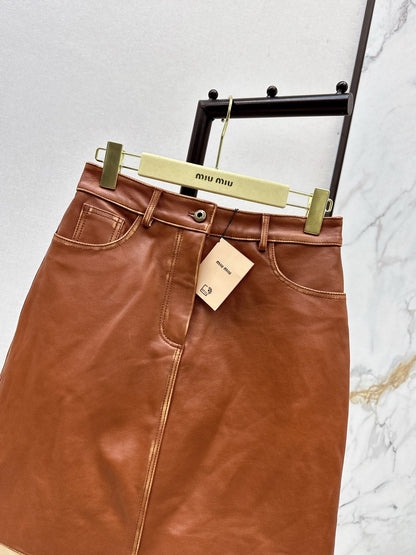 25 New retro style mid length skirt