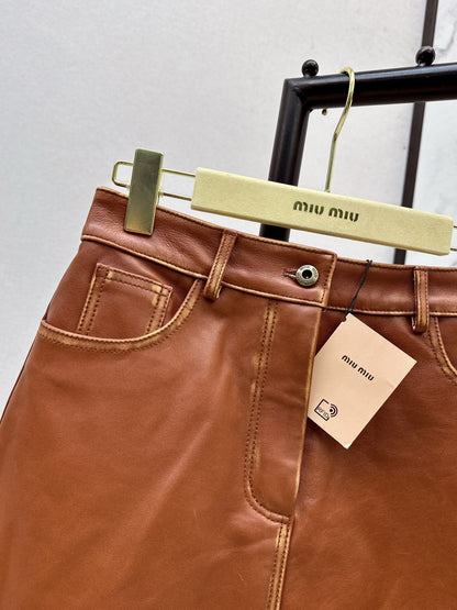 25 New retro style mid length skirt