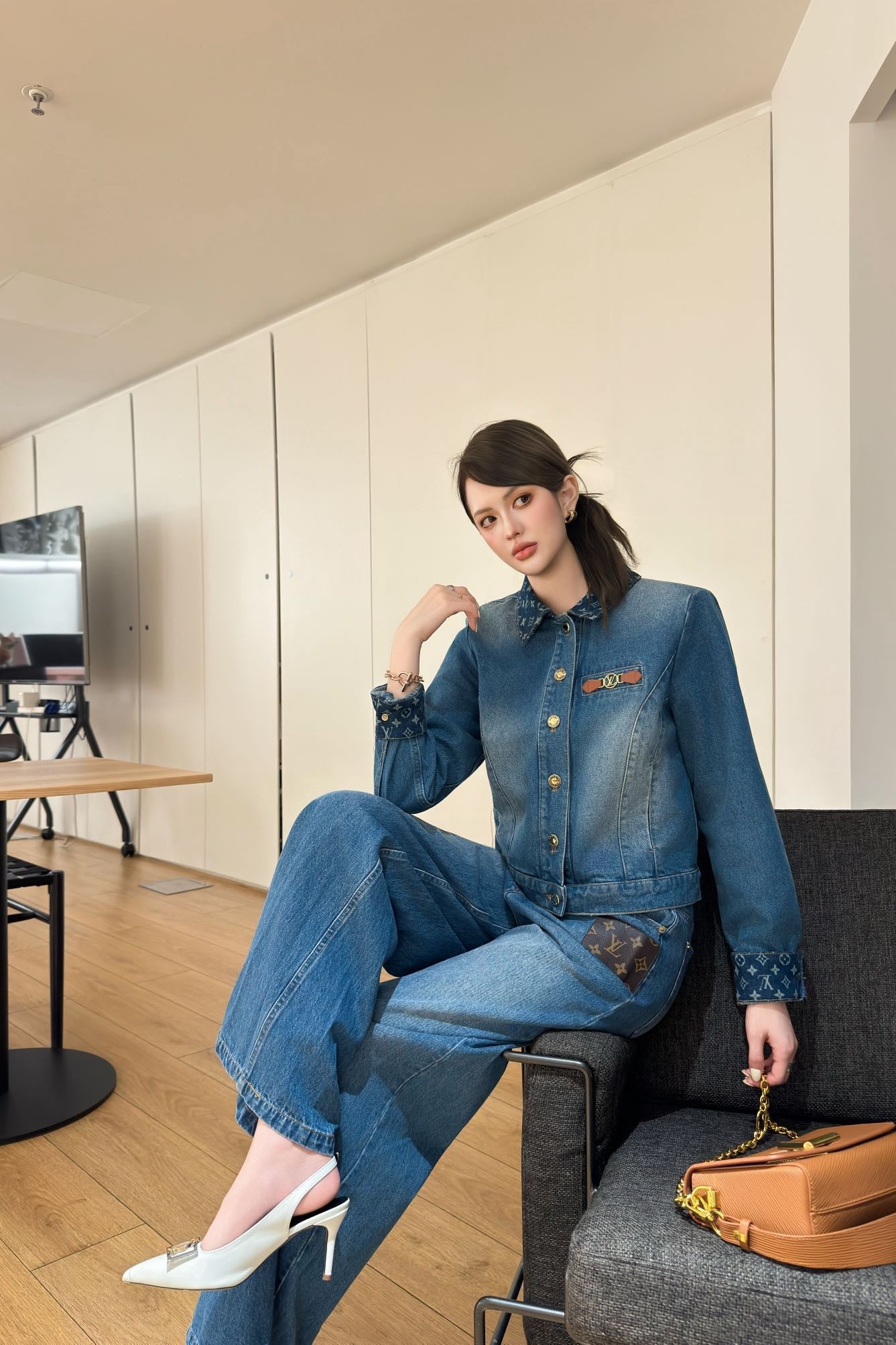 25 New vintage collar denim jacket