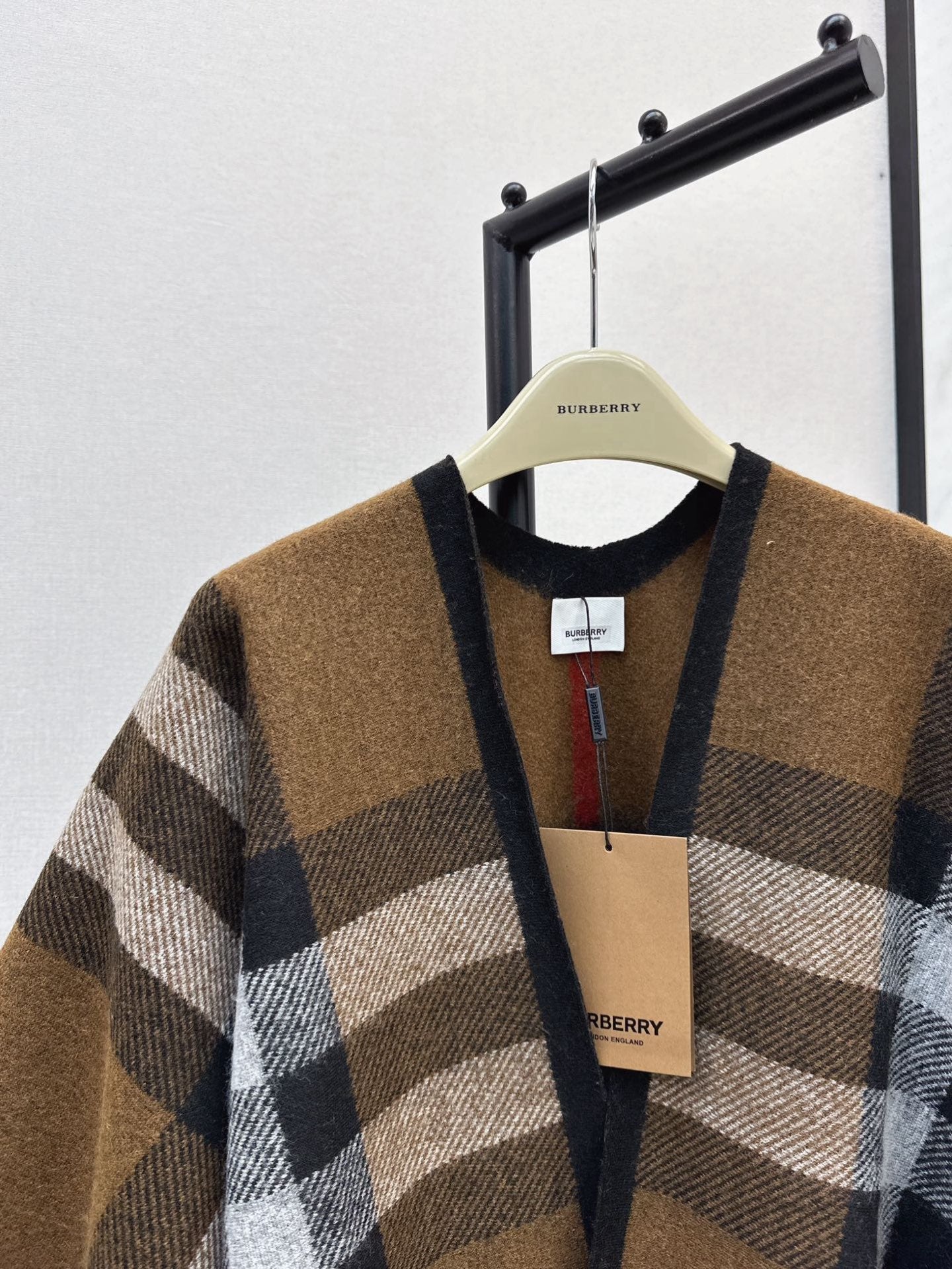 25fw New classic plaid pattern wool shawl scarf