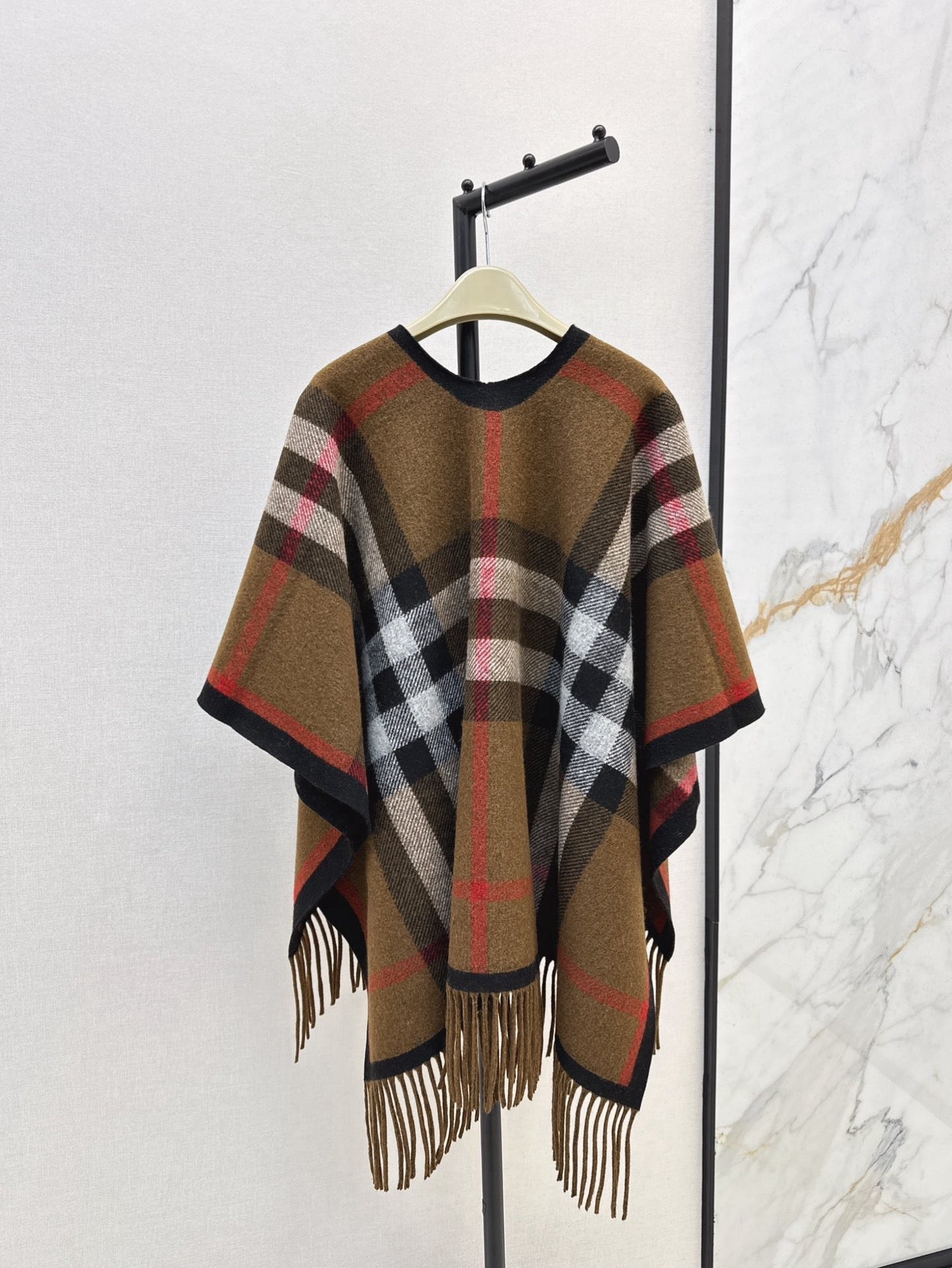 25fw New classic plaid pattern wool shawl scarf