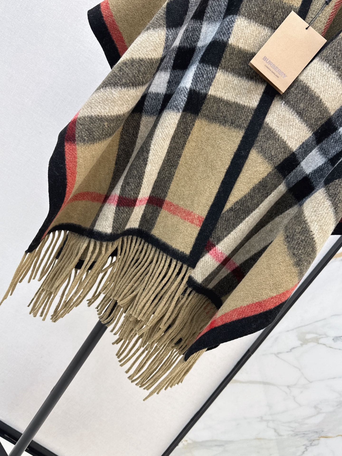 25fw New classic plaid pattern wool shawl scarf