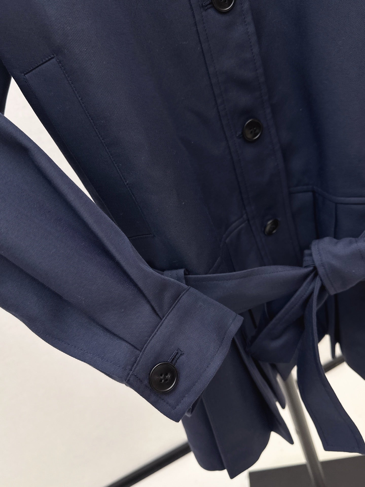 25 New wide shoulder silhouette stand up collar pleated windbreaker jacket(KHAKI/NAVY)