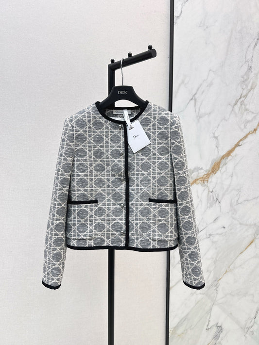 25 New limited edition rattan plaid round neck jacket