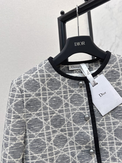 25 New limited edition rattan plaid round neck jacket