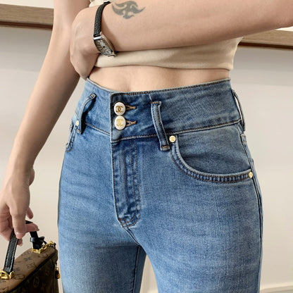 25 Slim-fit bootcut jeans