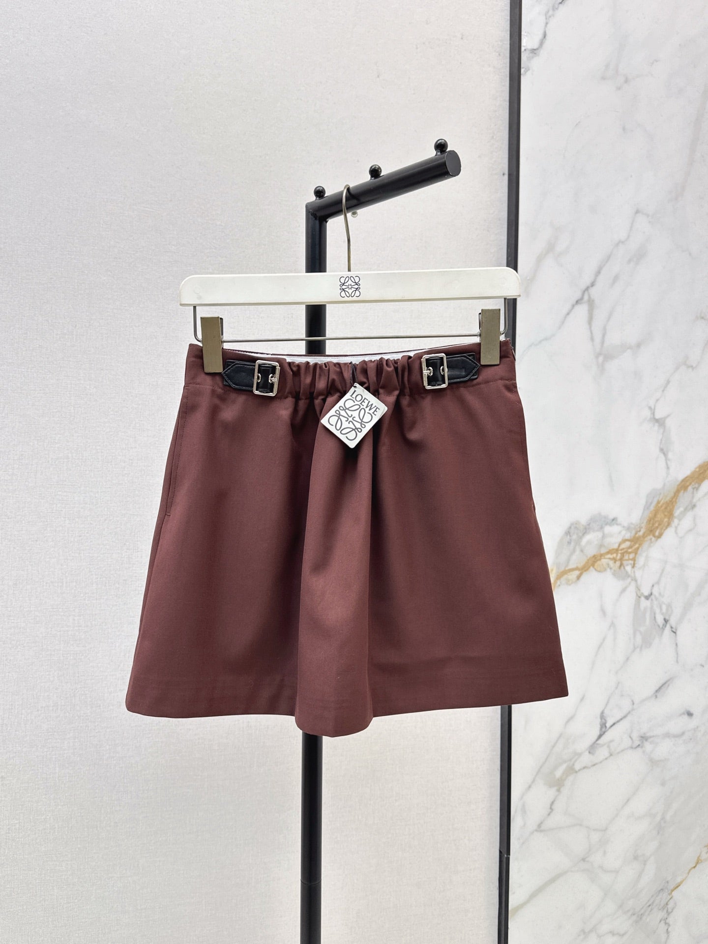 25 New leather buckle elastic pleated high waist skirt(wine red/BLACK)