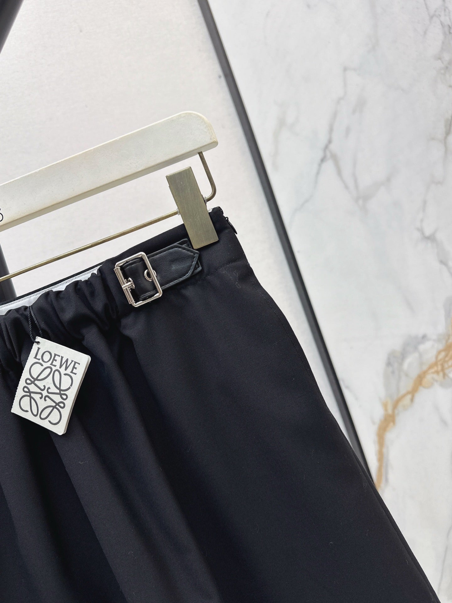 25 New leather buckle elastic pleated high waist skirt(wine red/BLACK)