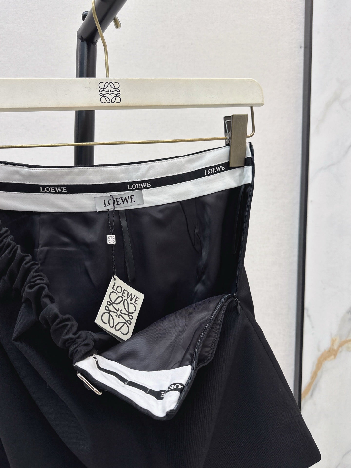 25 New leather buckle elastic pleated high waist skirt(wine red/BLACK)