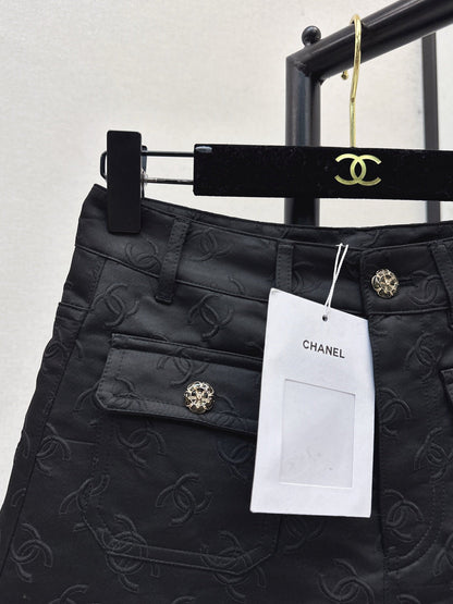 25 New jacquard logo shorts