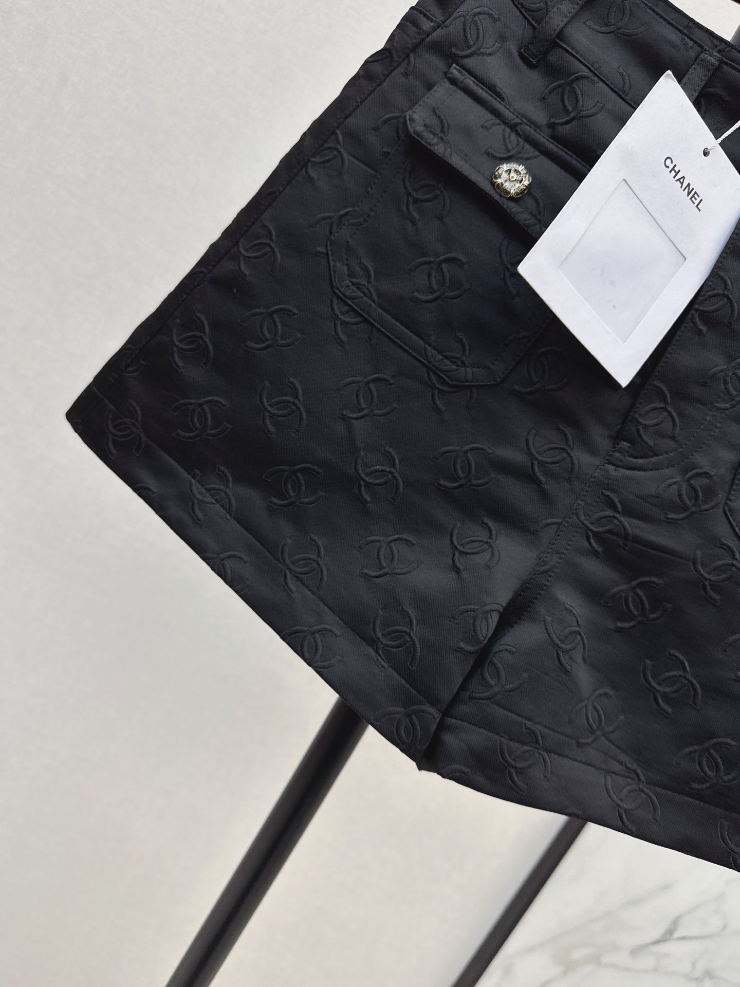 25 New jacquard logo shorts