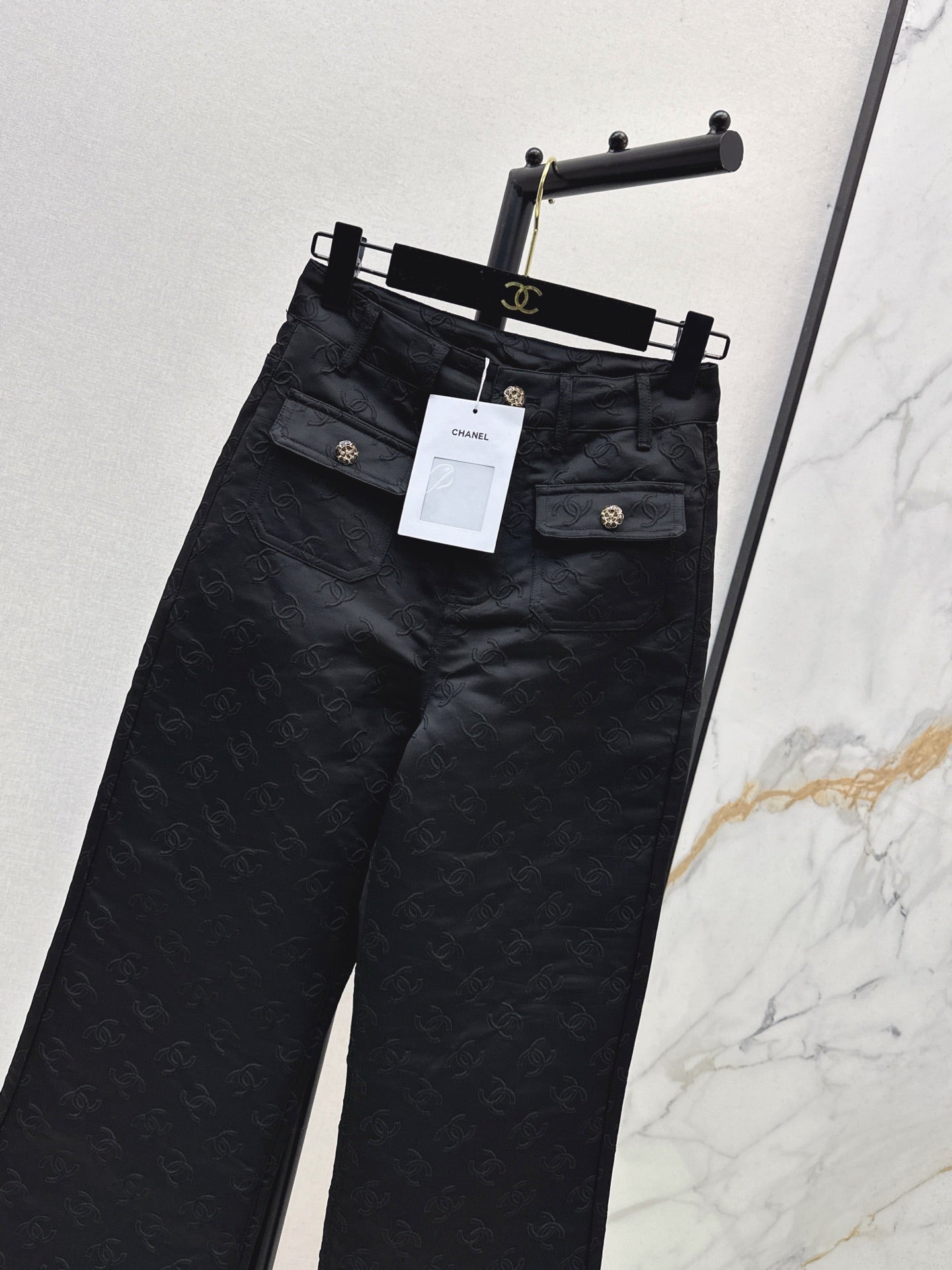 25 New jacquard logo trousers