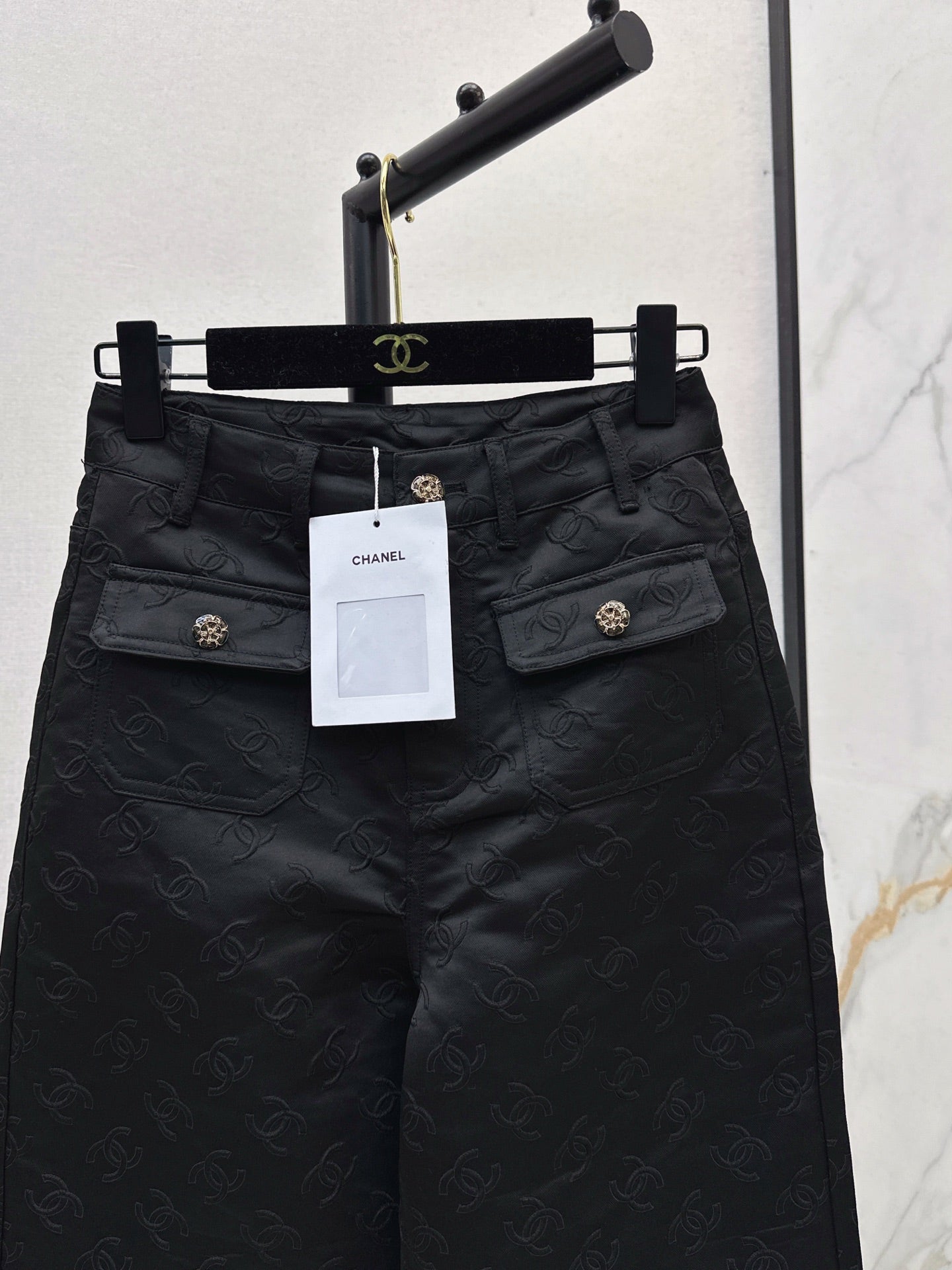 25 New jacquard logo trousers