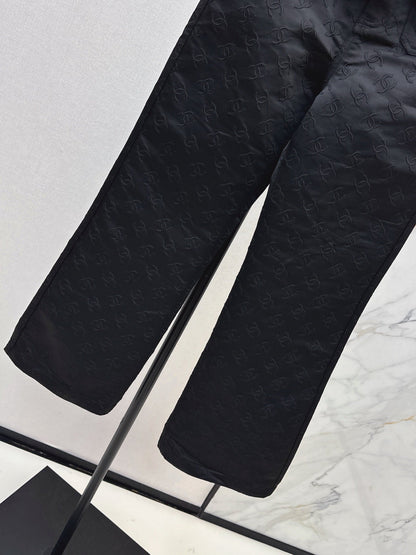 25 New jacquard logo trousers