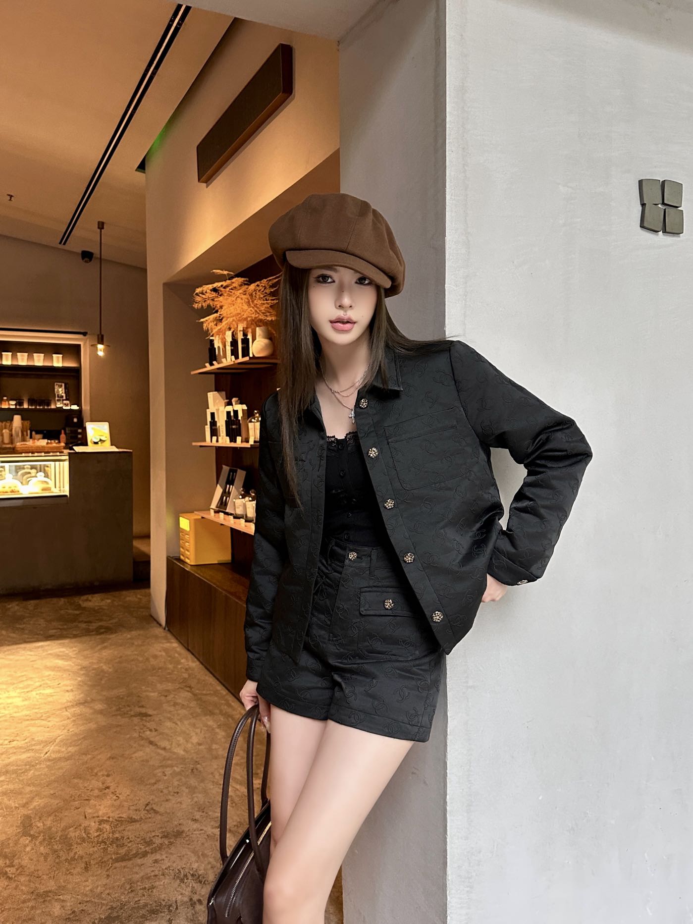 25 New jacquard logo shorts