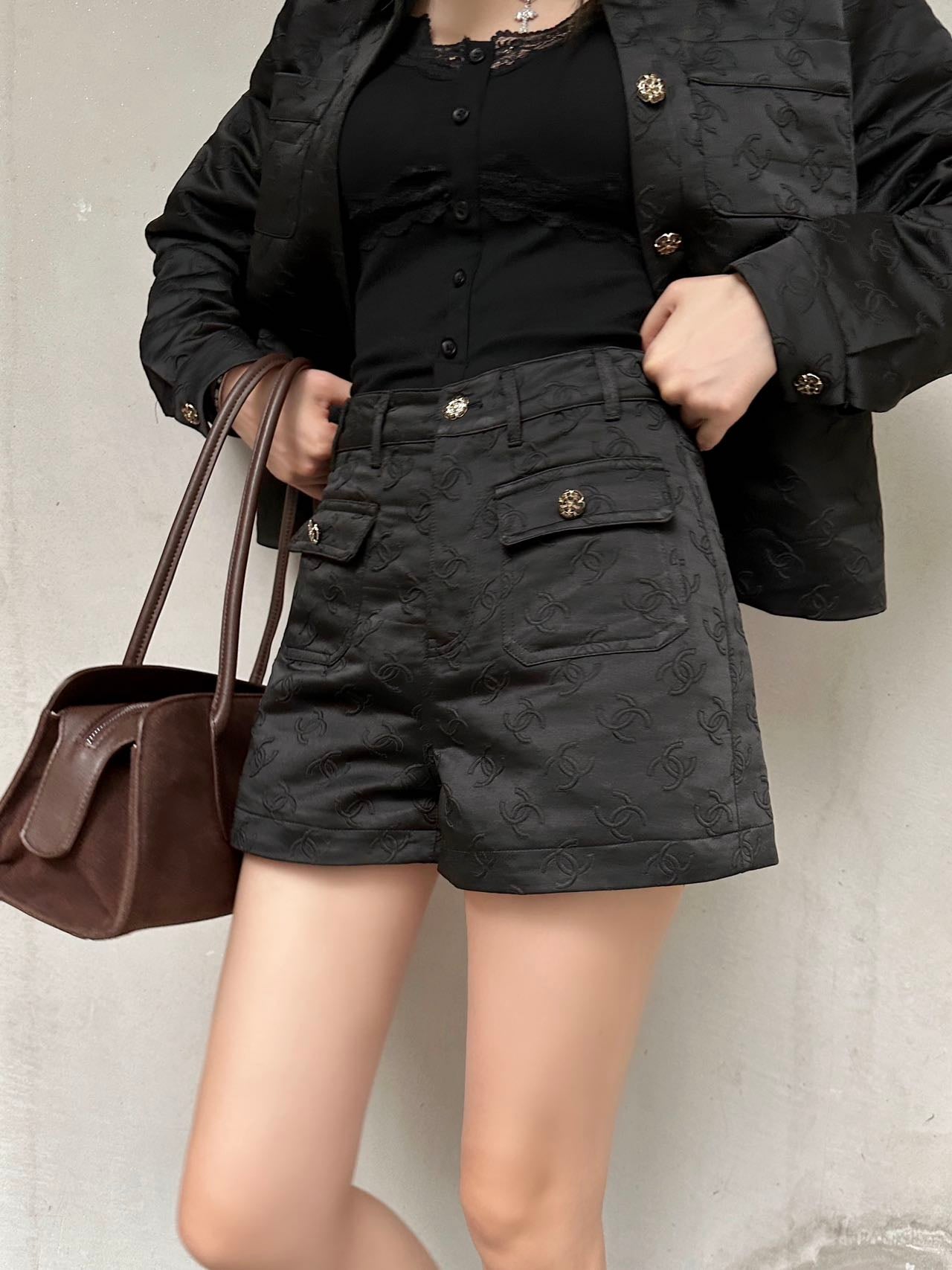 25 New jacquard logo shorts