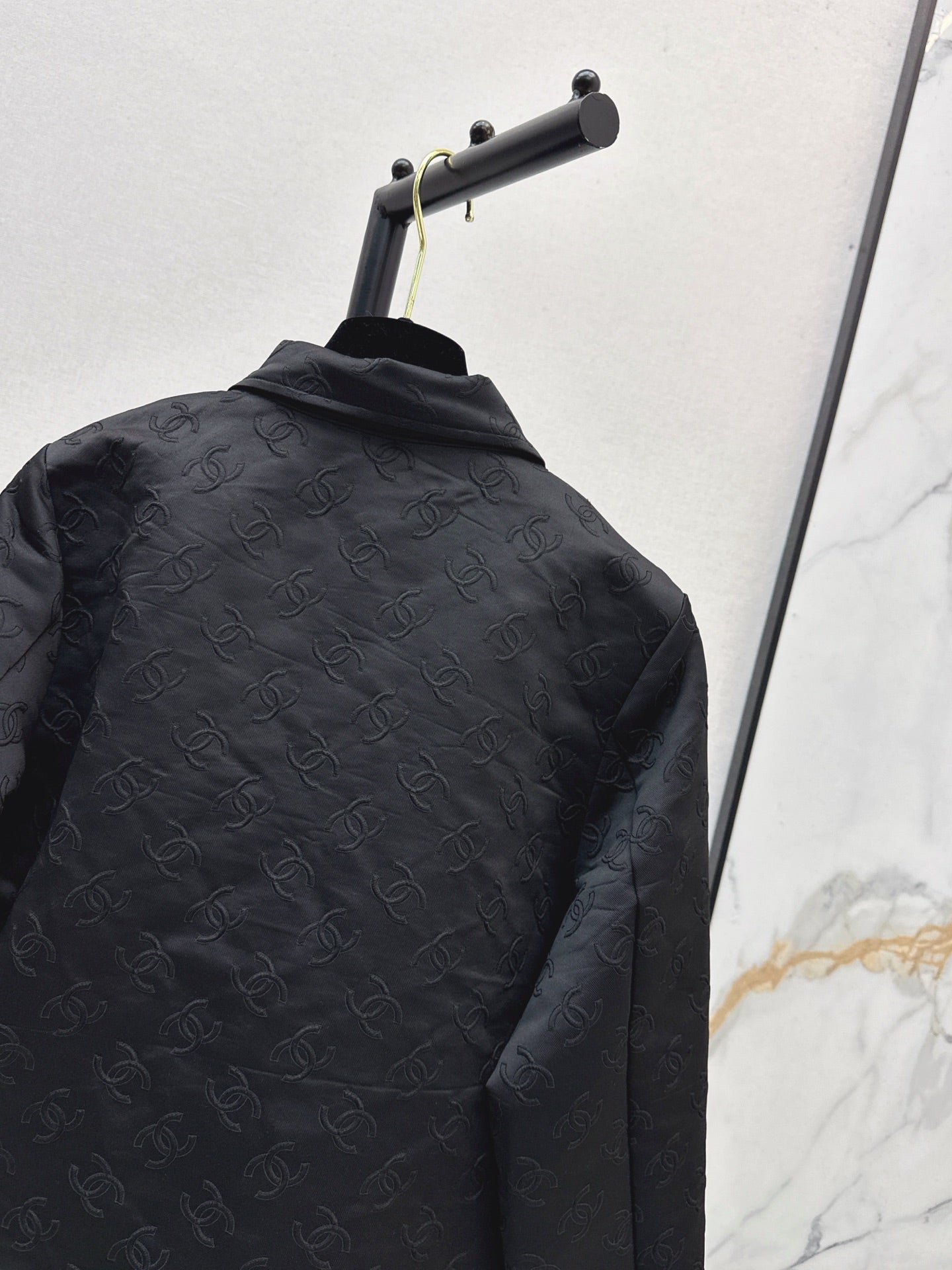 25 New jacquard logo jacket