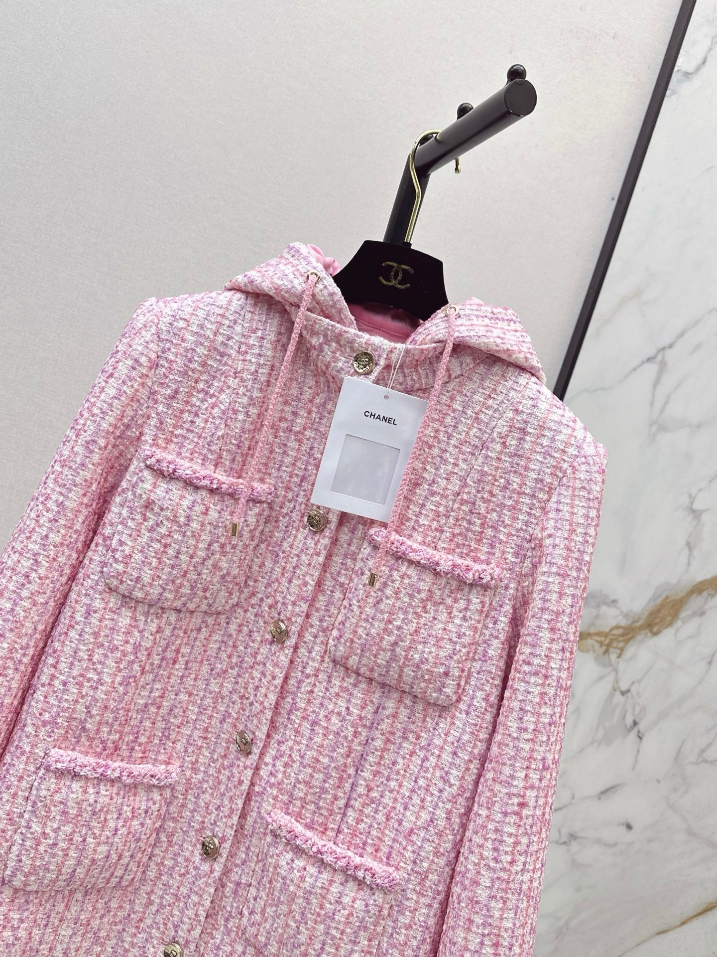 25 Sakura Pink Pearl Woven Jacket