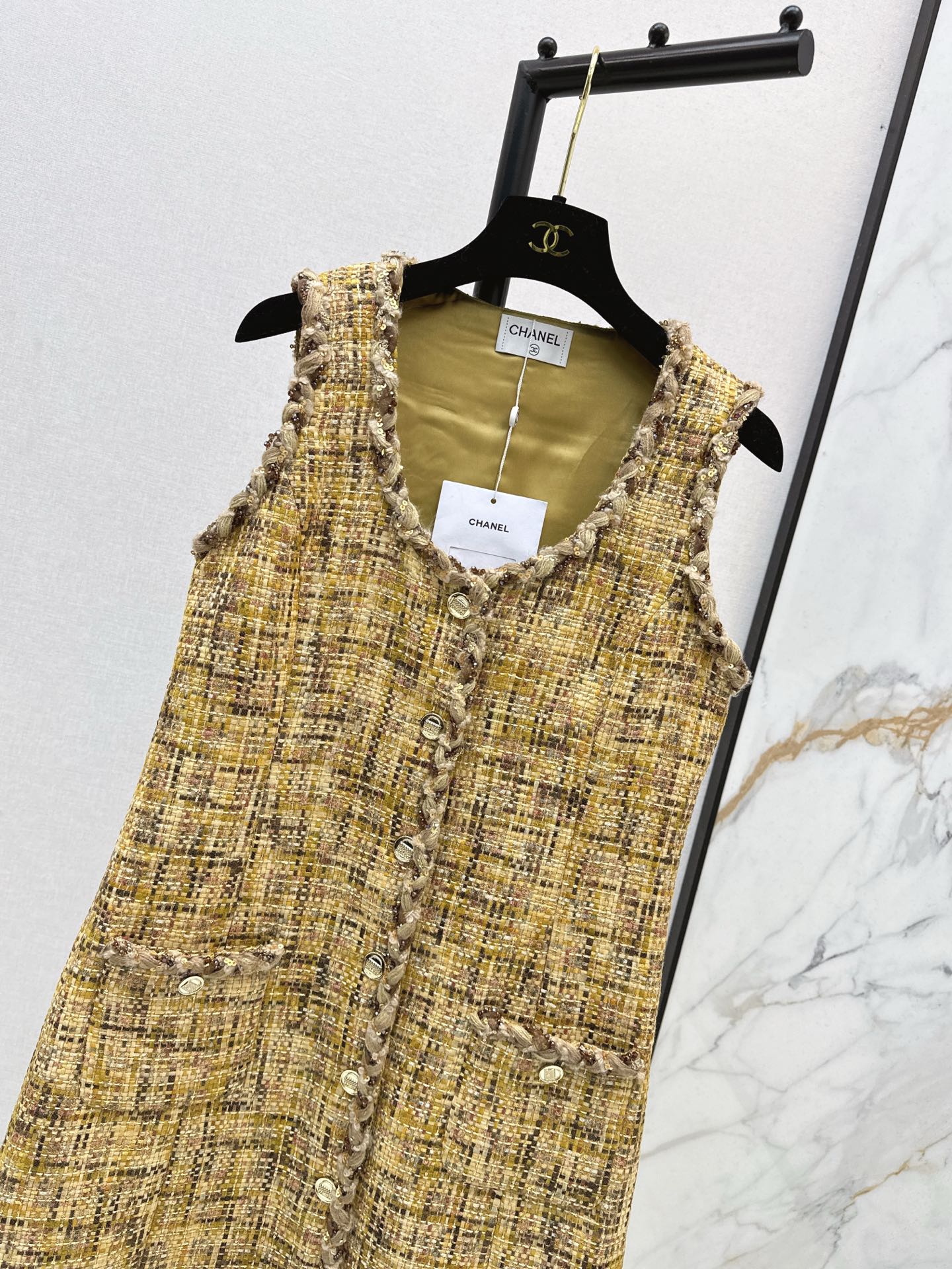 Woven sleeveless dress