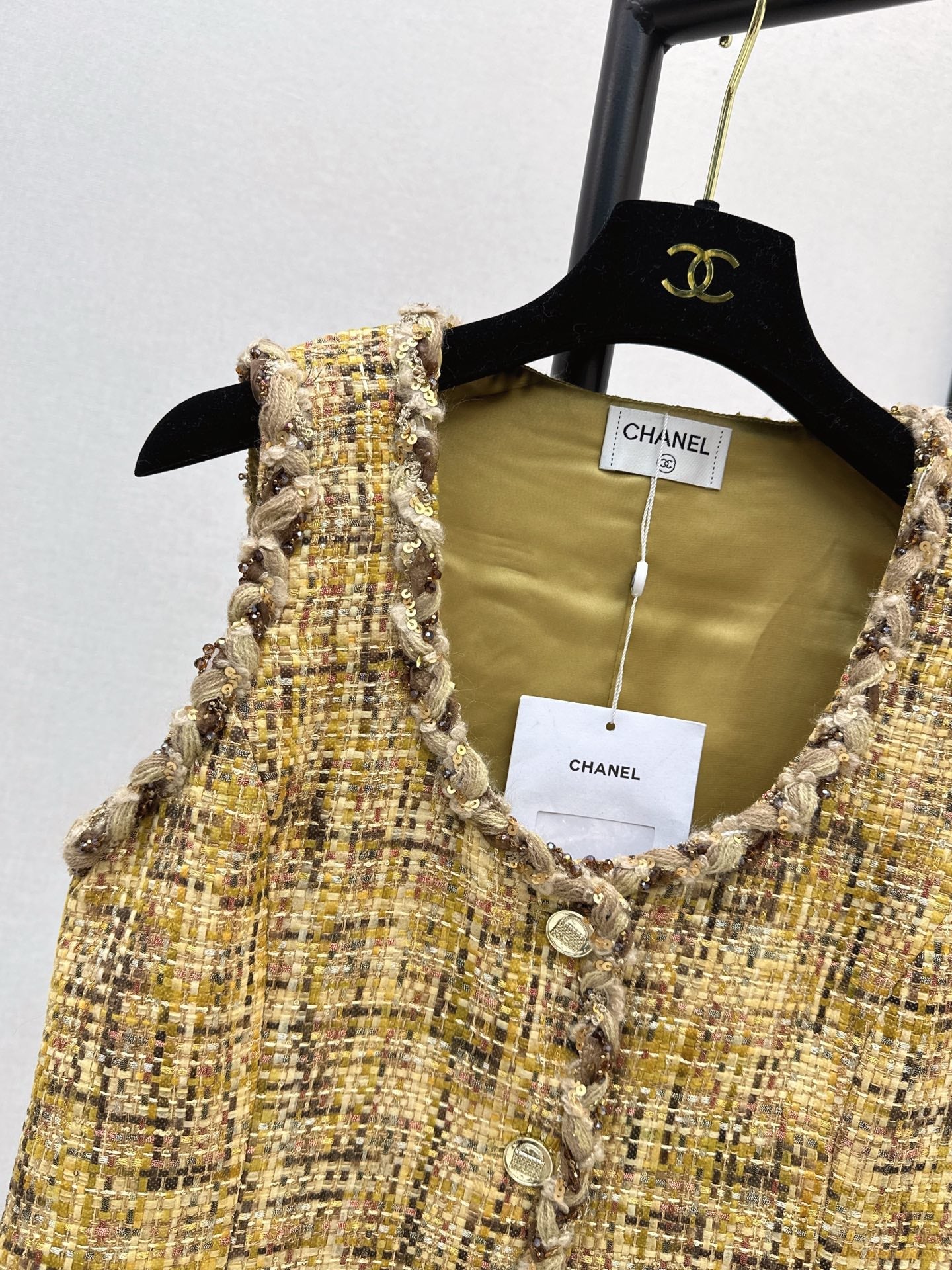 Woven sleeveless dress