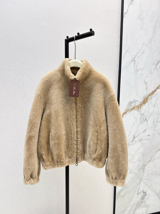 Fur coat with high collar