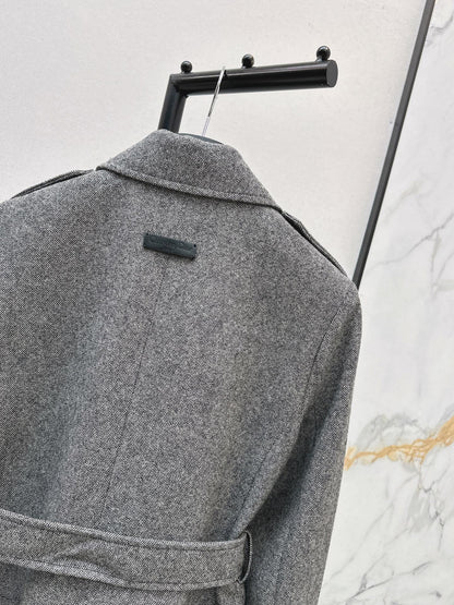 Double-breasted wool blazer