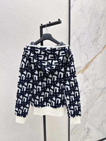 Hooded knitted cardigan