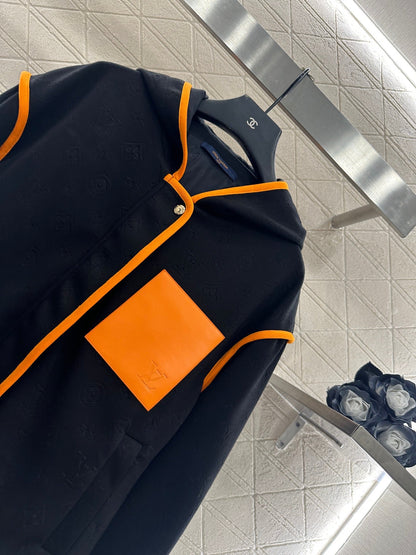 Dark pattern hooded jacket