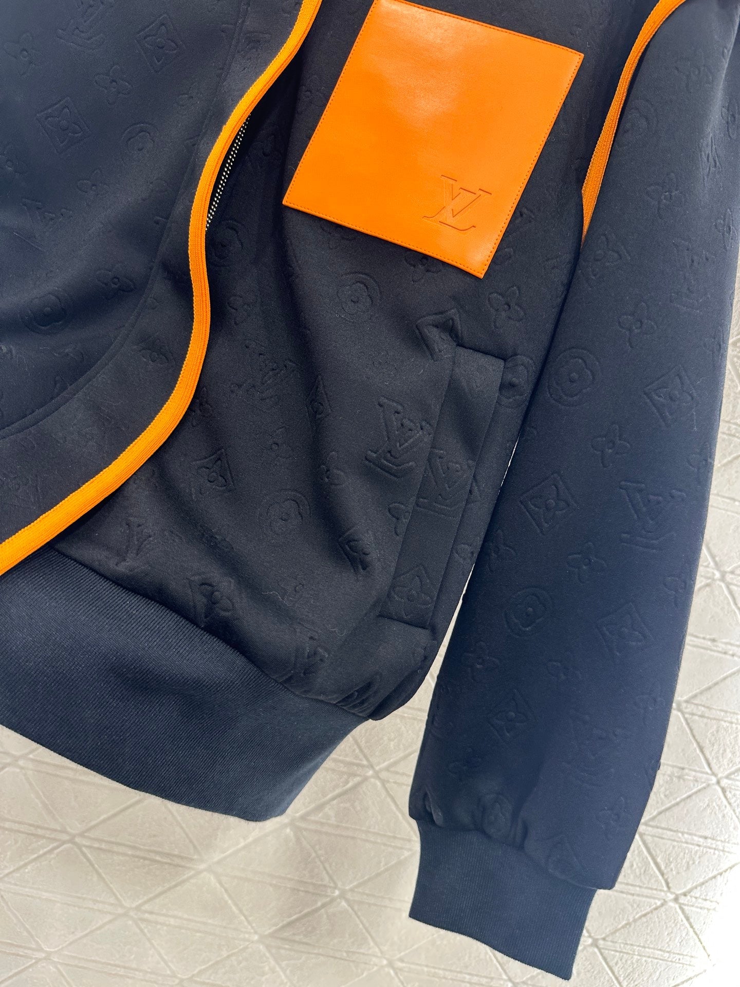 Dark pattern hooded jacket