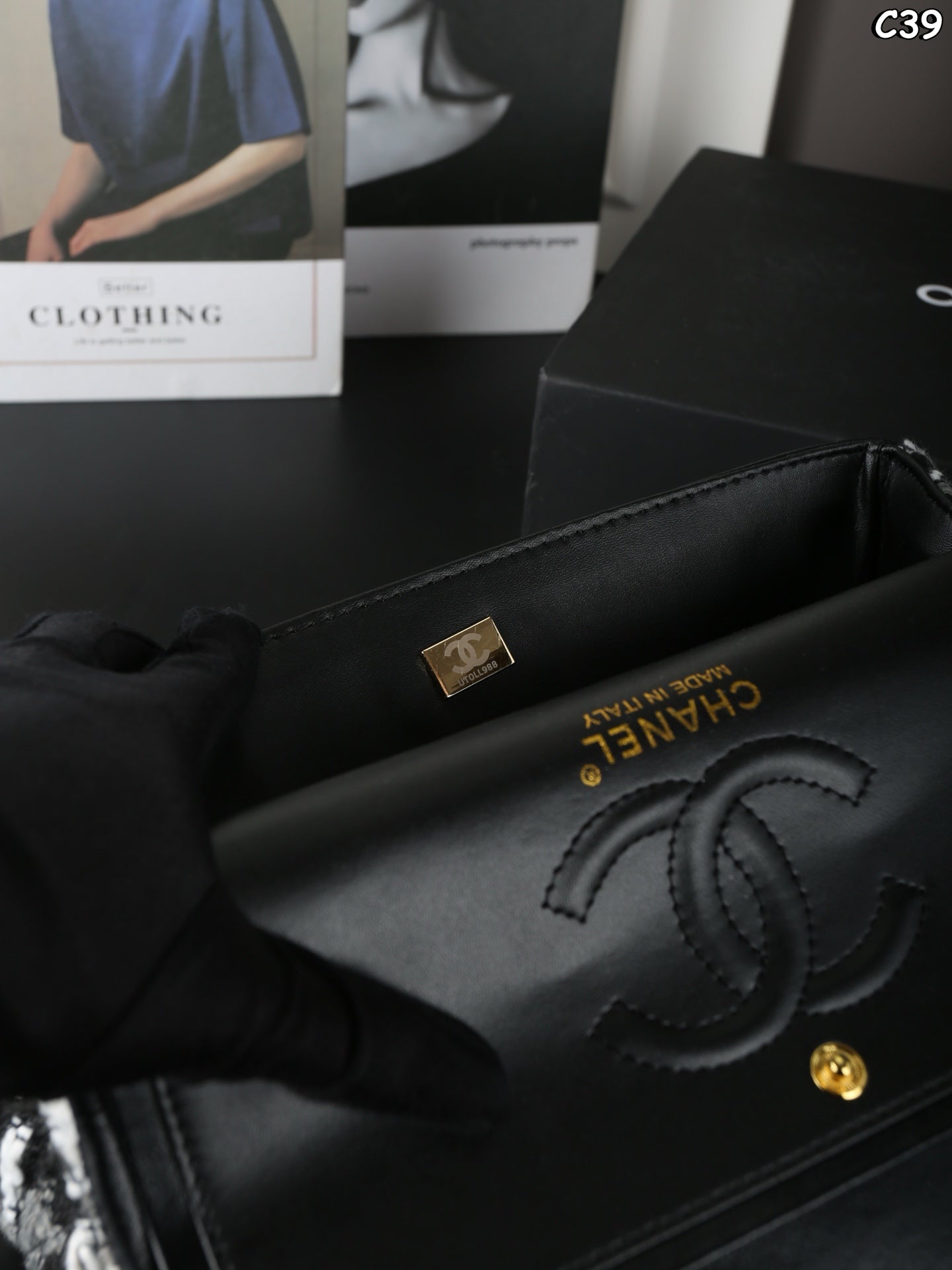 New tweed chain shoulder bag