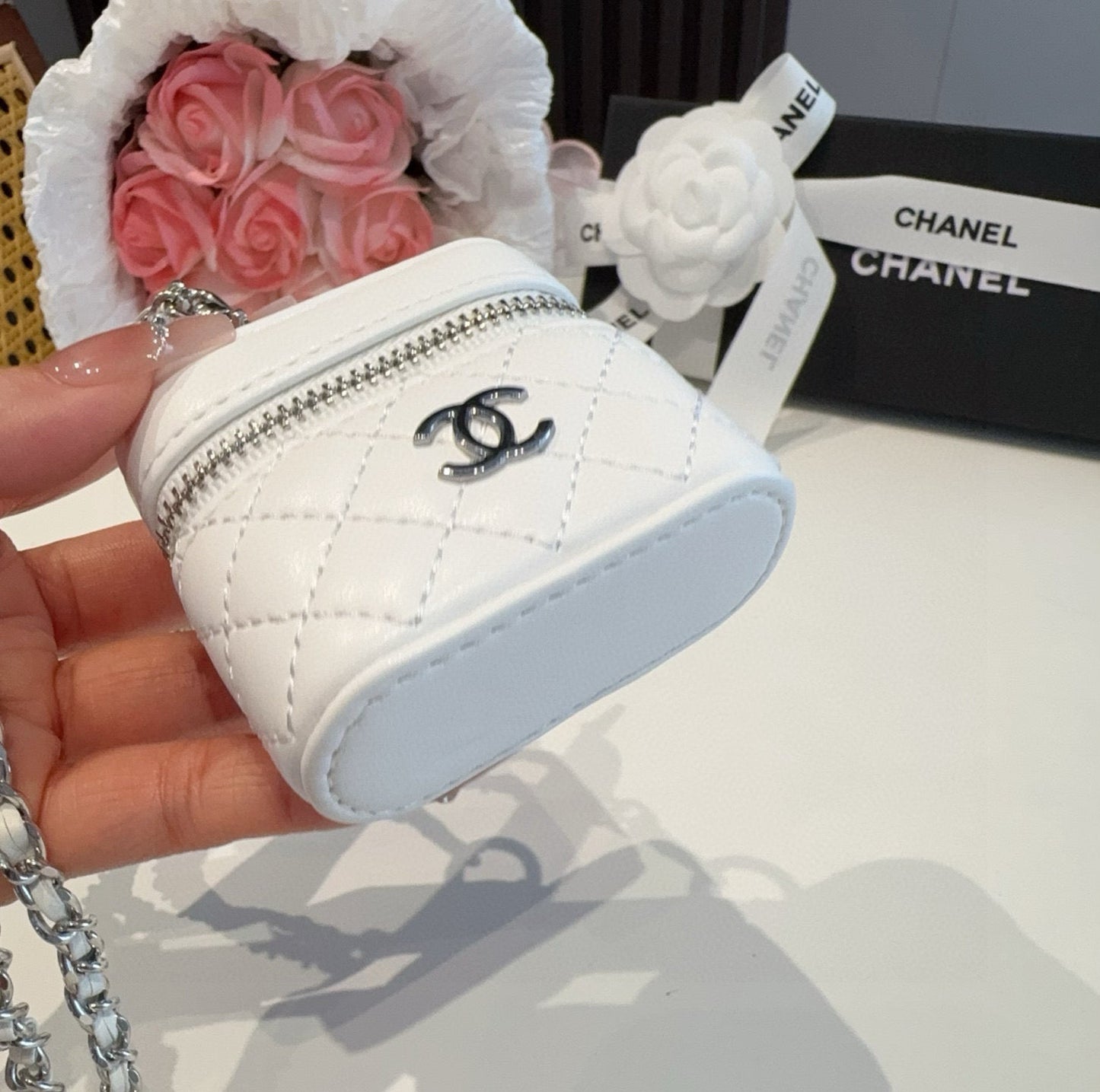 Mini crossbody earphone bag