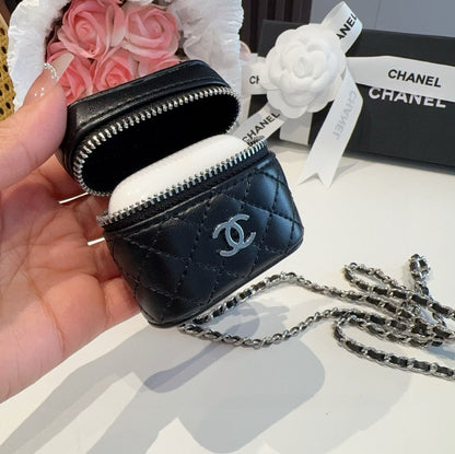 Mini crossbody earphone bag