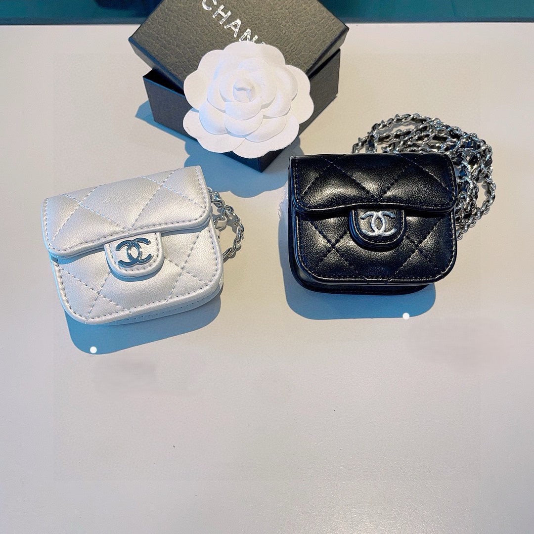 Classic Lingge Earphone Bag