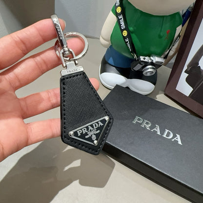 Key leather keychain