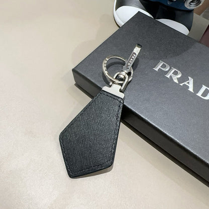 Key leather keychain
