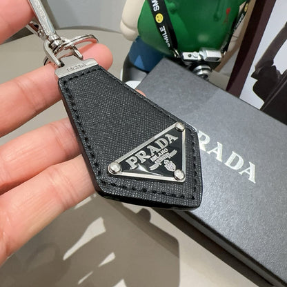 Key leather keychain