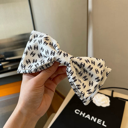New bow hair clip