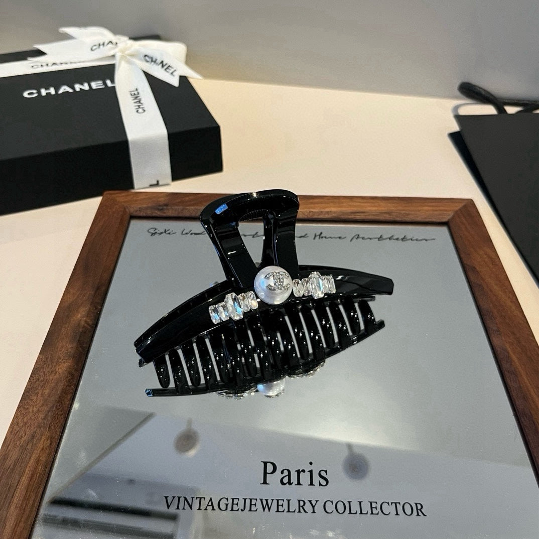 New pearl decorative hair clip