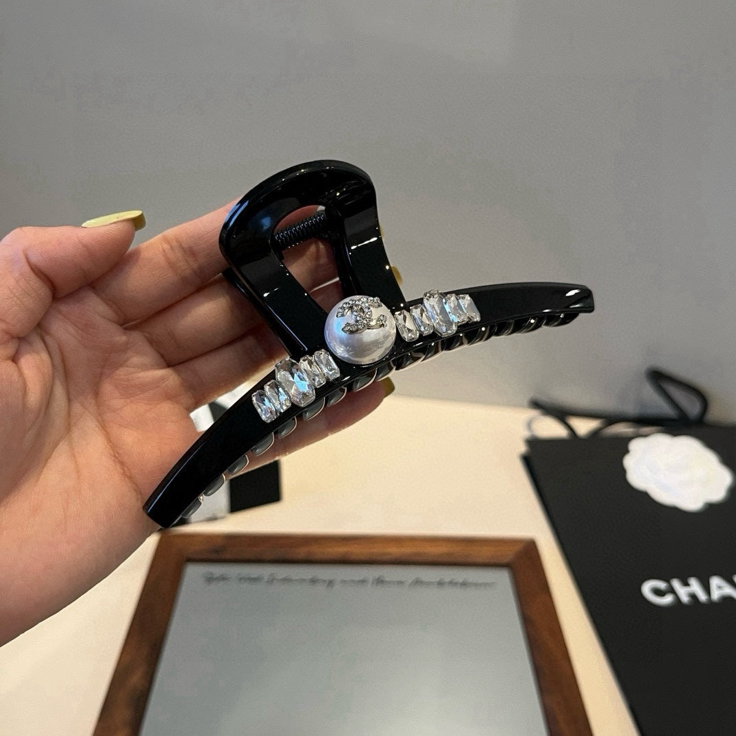 New pearl decorative hair clip