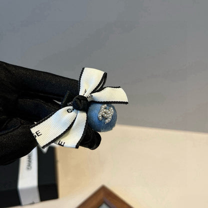 New bow tie hair clip