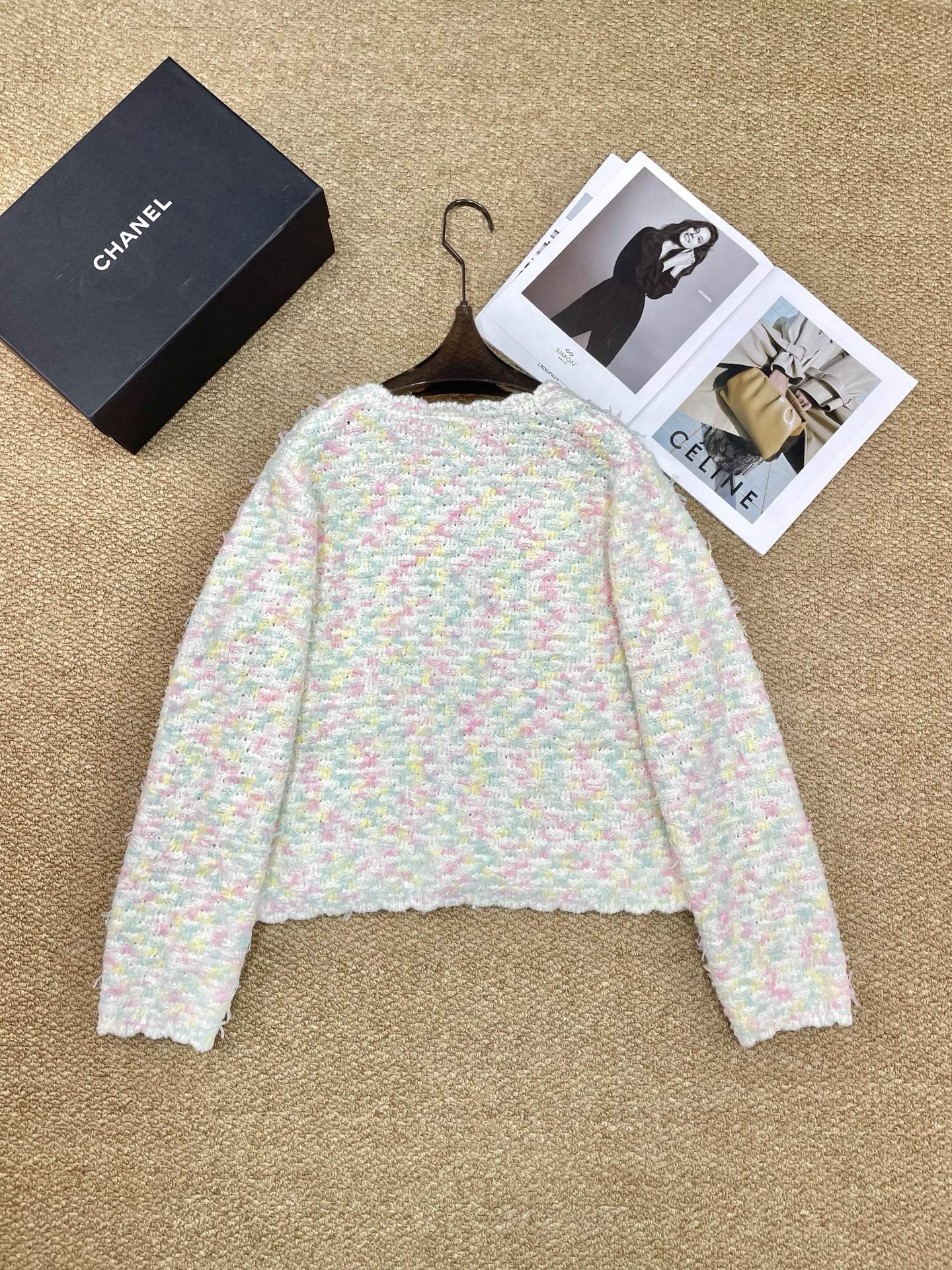 New knitted cashmere cardigan