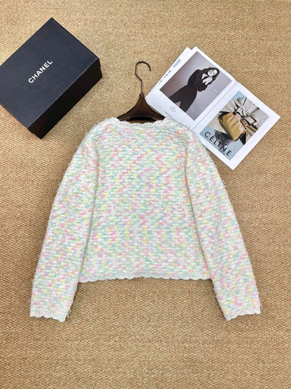 New knitted cashmere cardigan