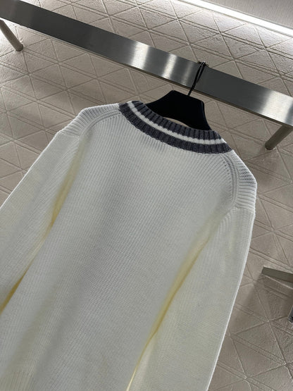 Loose knitted wool cardigan