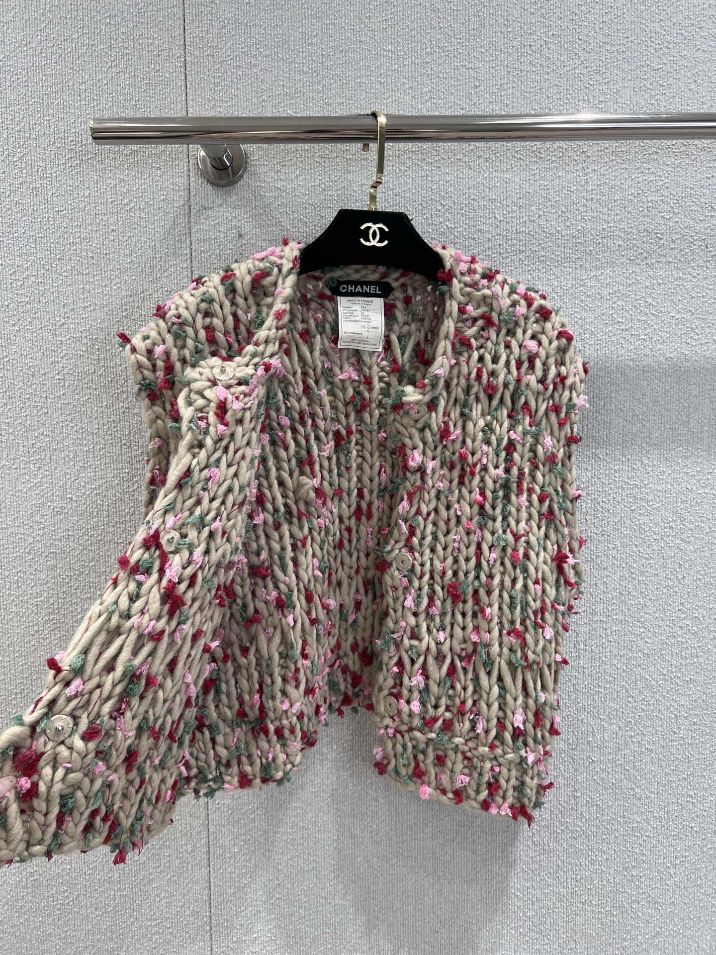 Vintage chunky needle three-button vest