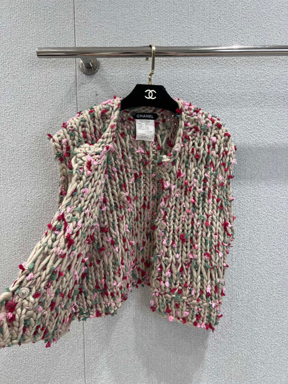 Vintage chunky needle three-button vest