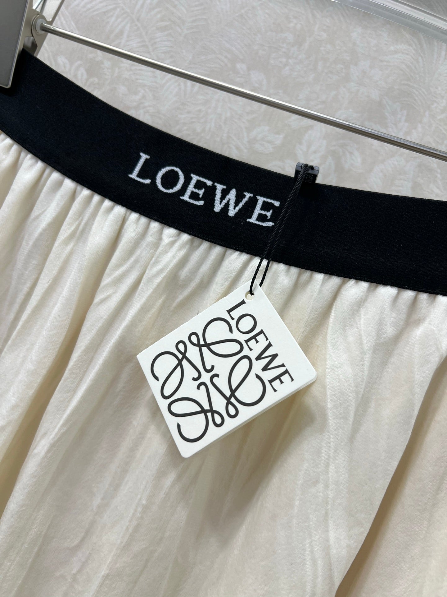 25fw new pleated velvet skirt