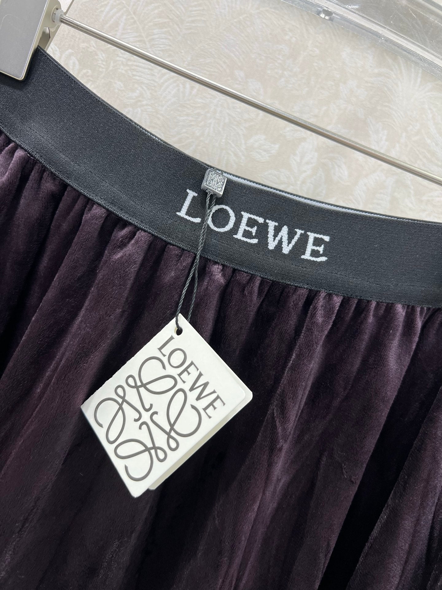 25fw new pleated velvet skirt