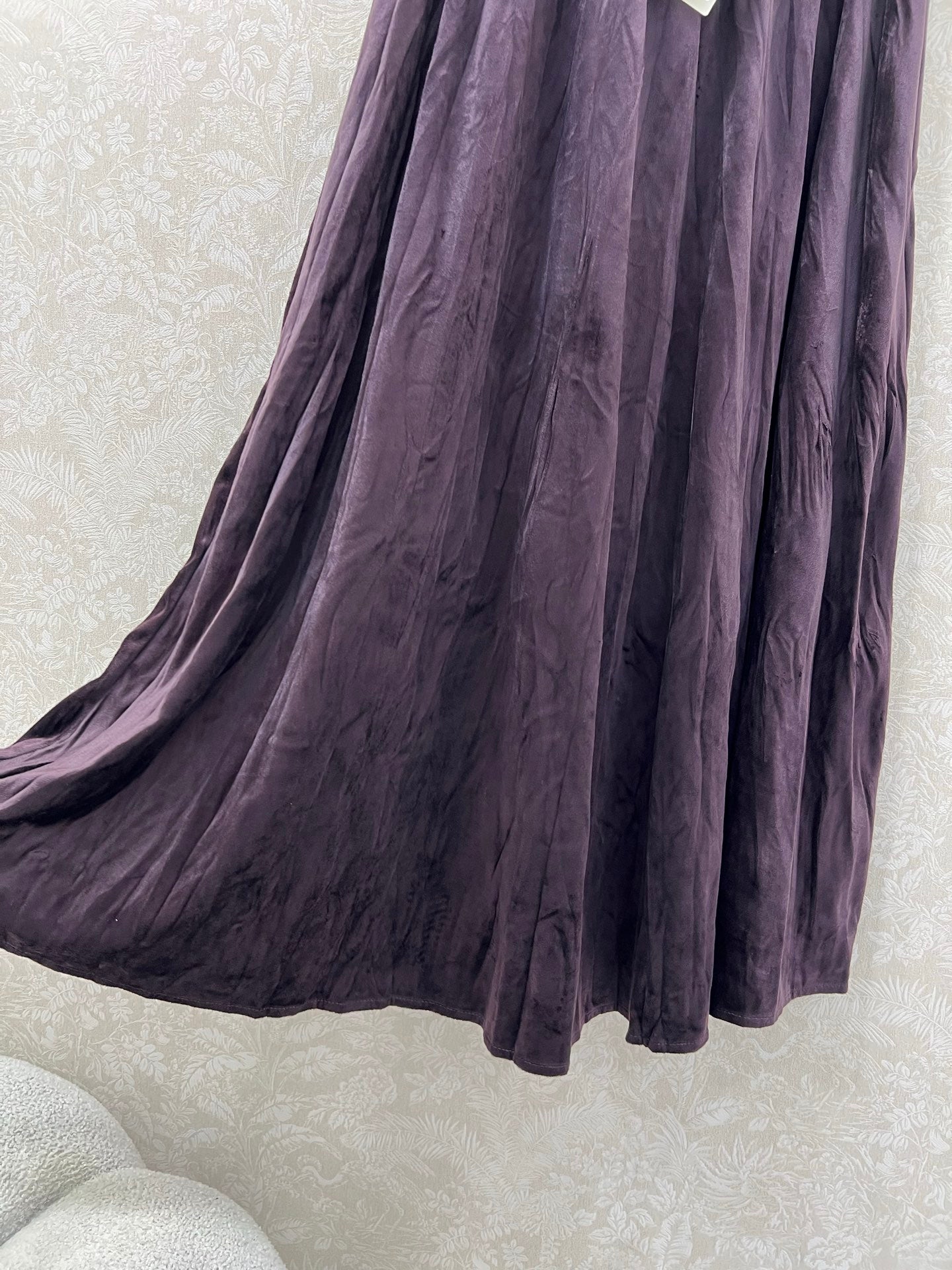 25fw new pleated velvet skirt
